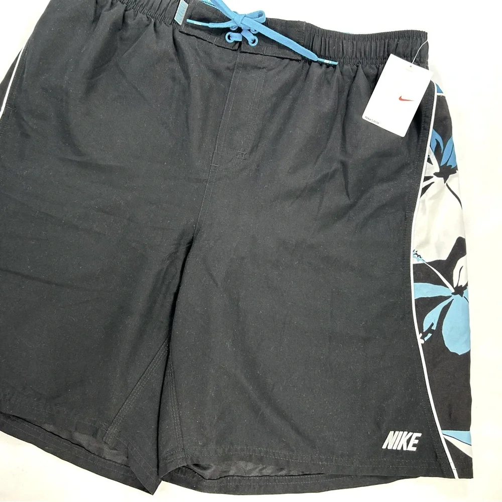 NWT Nike Swimwear Bathing Suit Size XL Men's